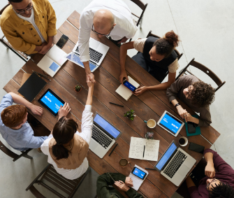 Calerzy Designers – Creative & Technology Studio